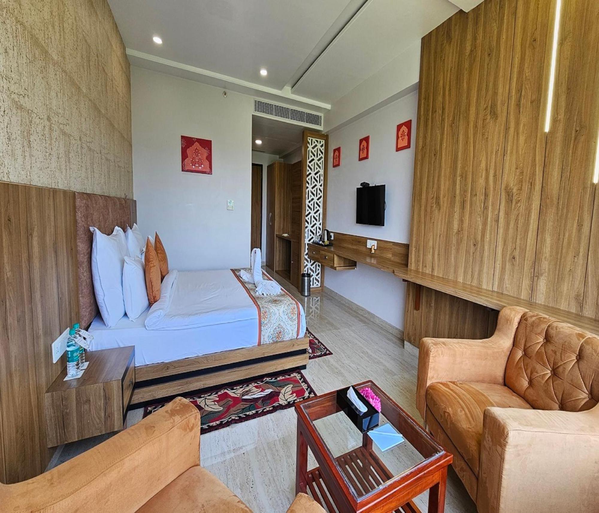 Bamboo Saa Mulberry Resort พุชการ์ ภายนอก รูปภาพ